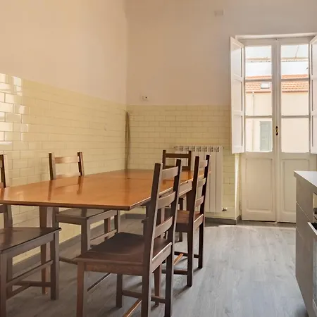 Rivierarent Casa Iolanda דירה